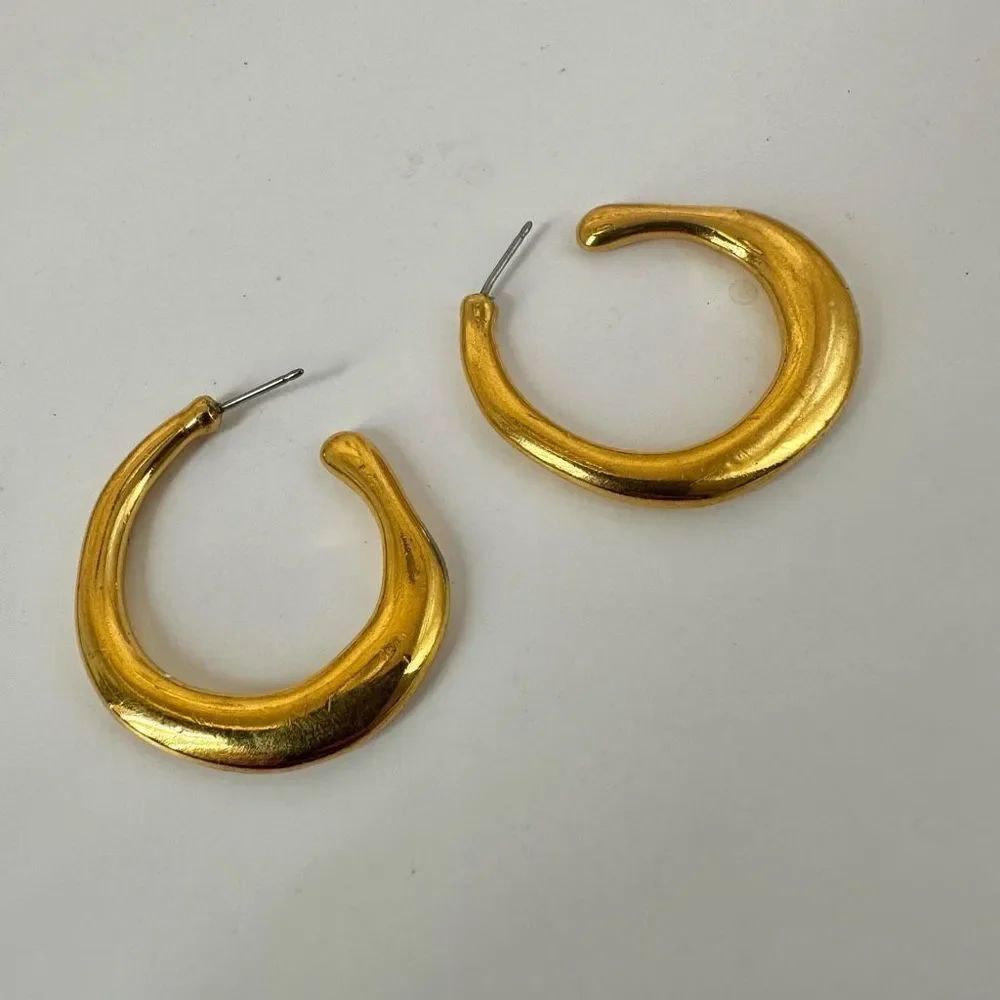 Gold tone modern post hoop earrings